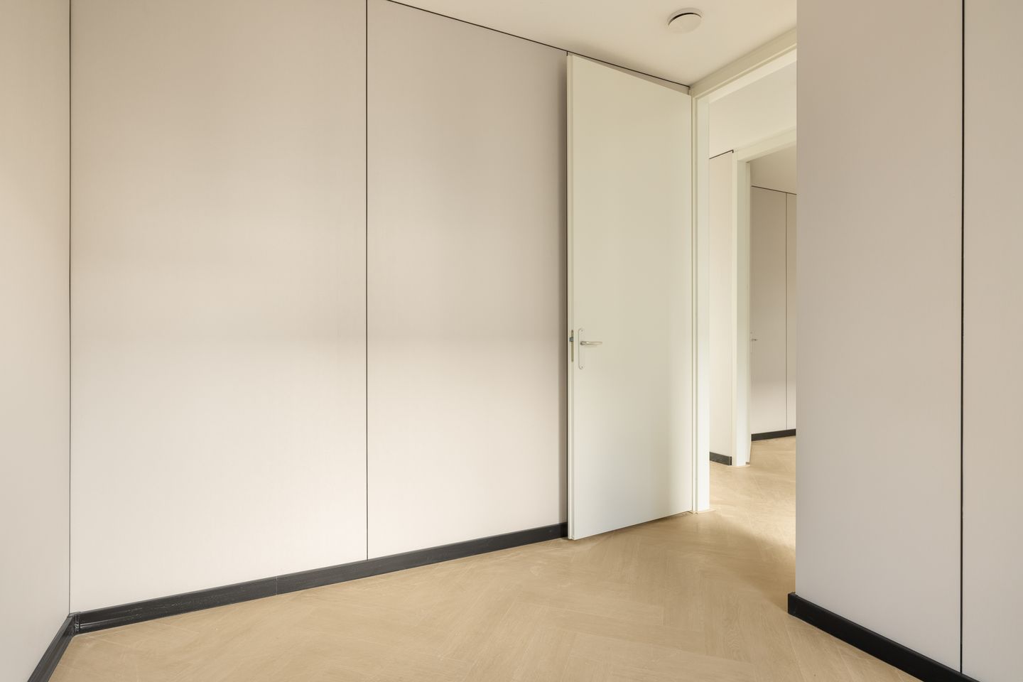 Foto 10 van Mies van der Rohestraat 263