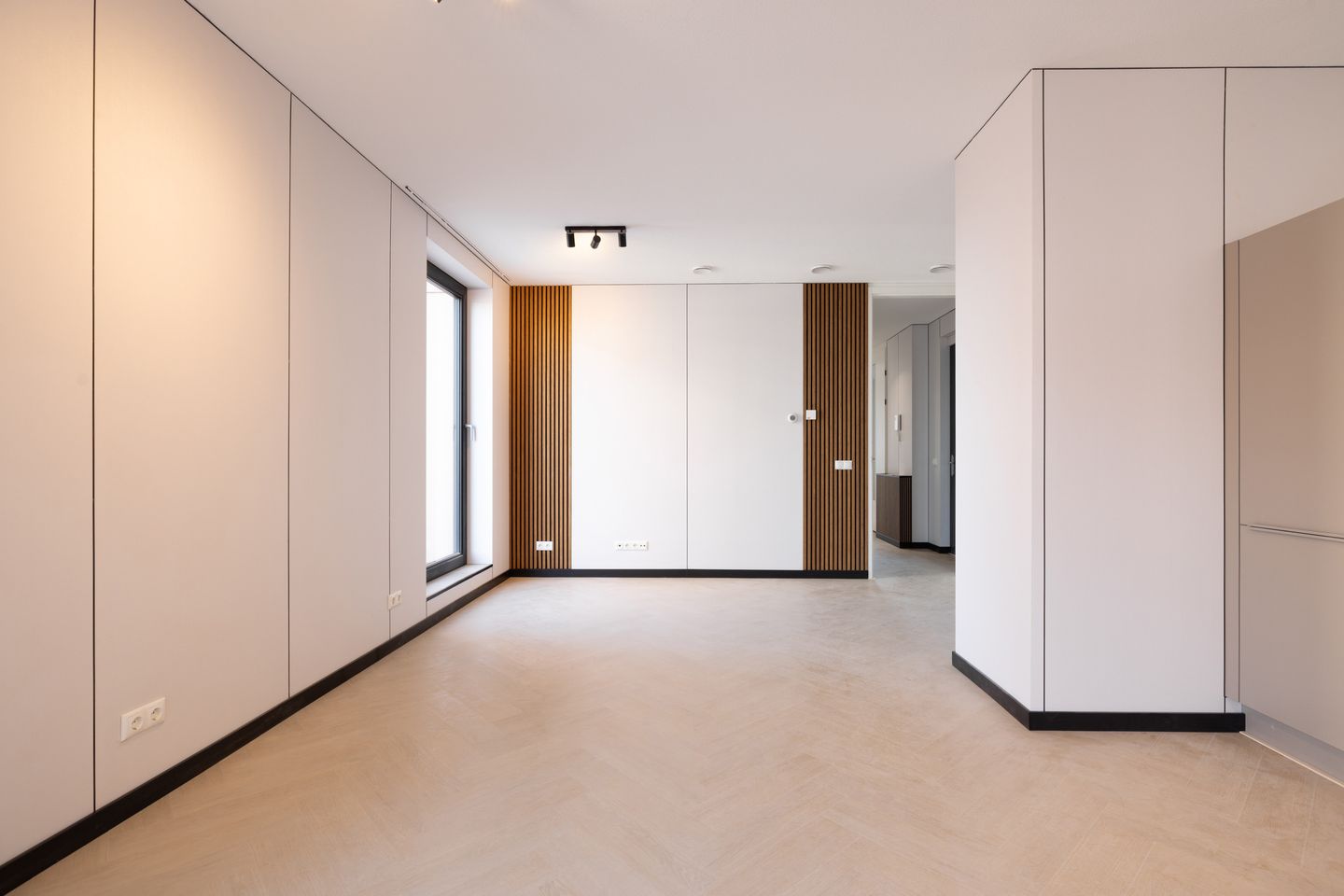 Foto 10 van Niemeyerstraat 85