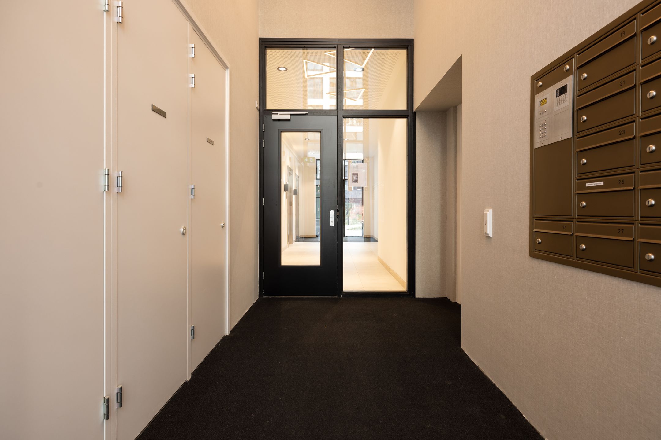 Foto 6 van Niemeyerstraat 85