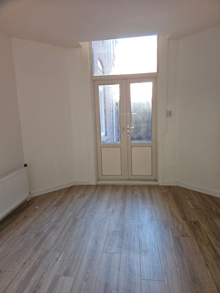 Foto 9 van Van de Veldestraat 58