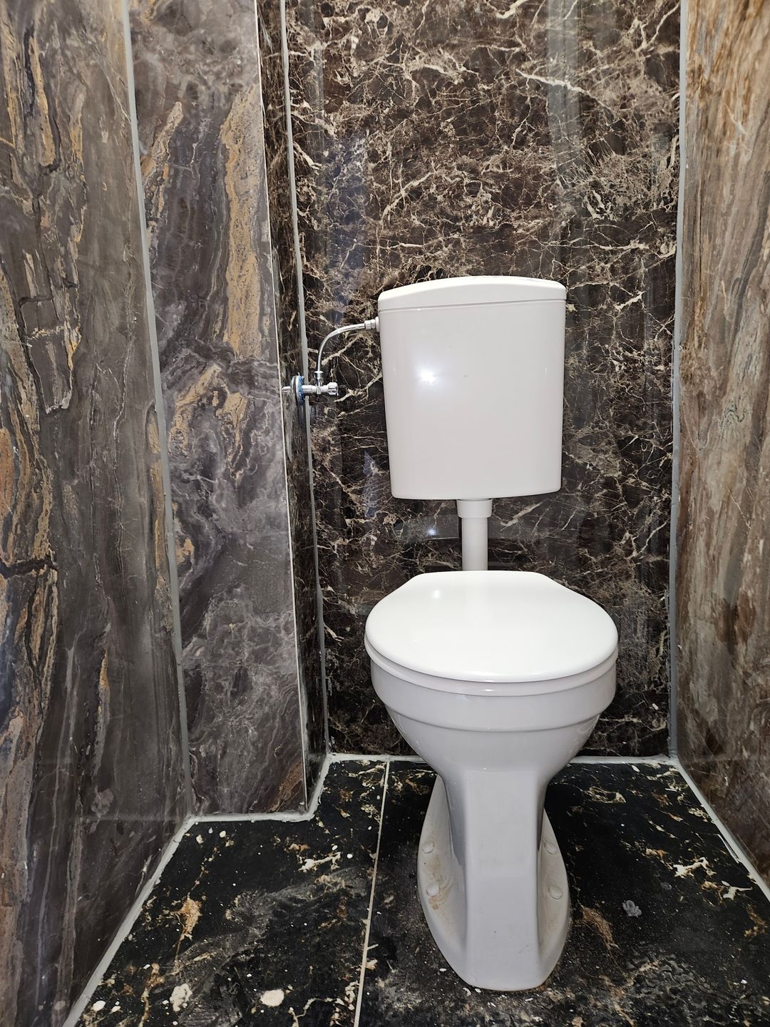 Foto 11 van Van de Veldestraat 58