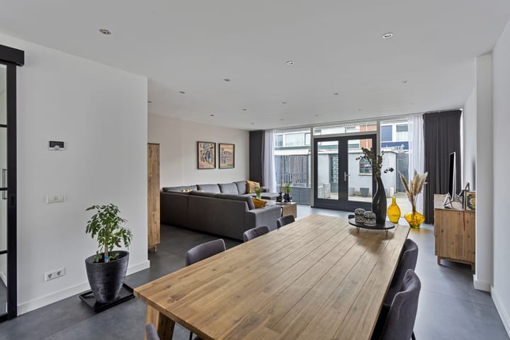 Foto 2 van Heinsiusstraat 5