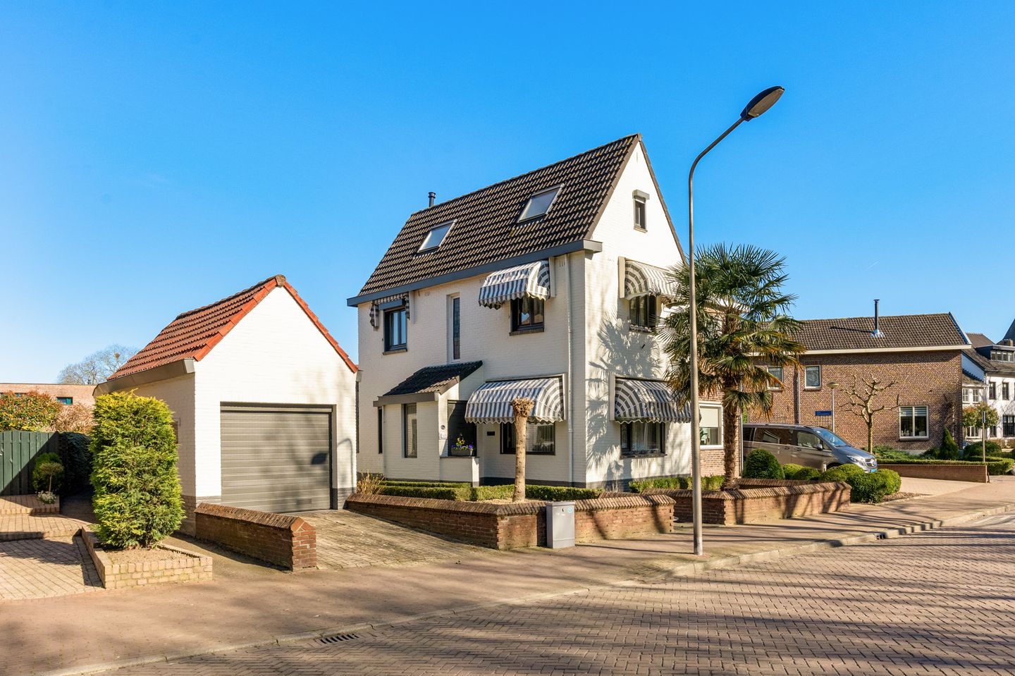 Photo 1 of Sint Michaëlsweg 6-A