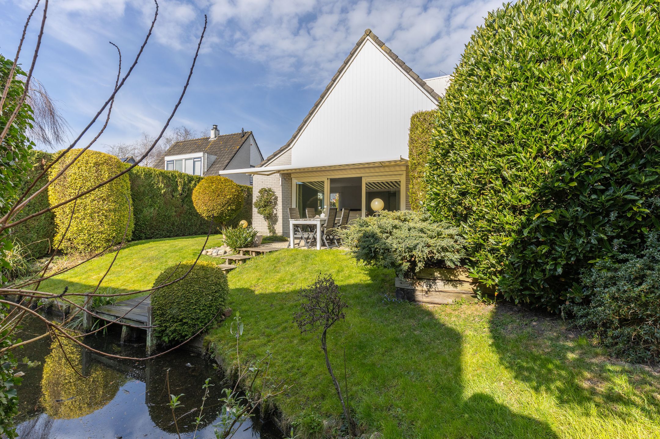 Foto 3 van Barnsteen 27