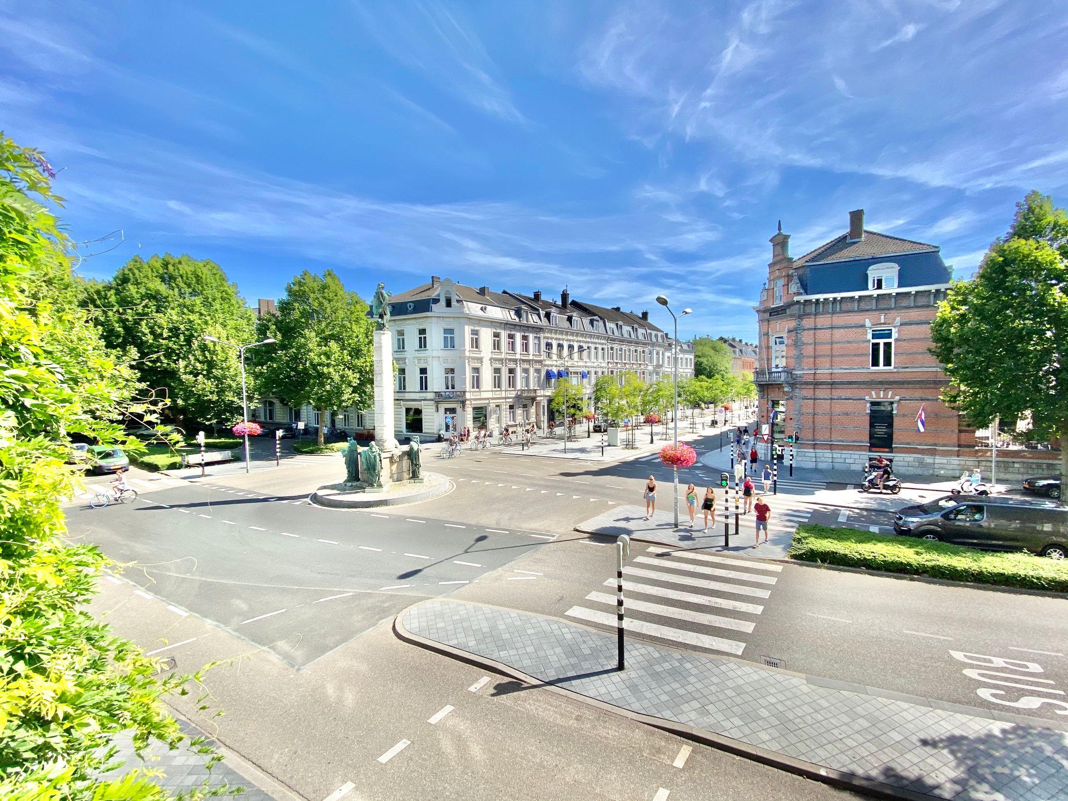 Foto 12 van Wilhelminasingel 76-B01