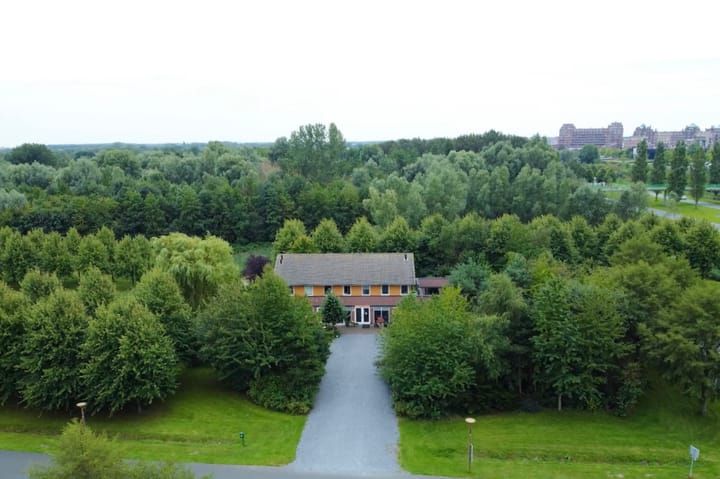 Foto 1 van Lommerrijk 2