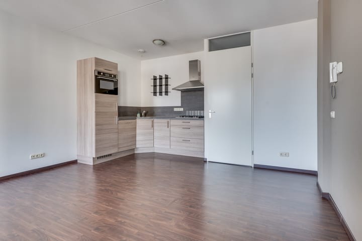 Foto 7 van Margrietstraat 3-C