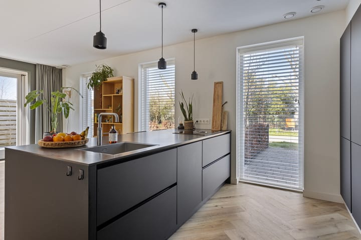 Photo 14 of Reesloot 18-A