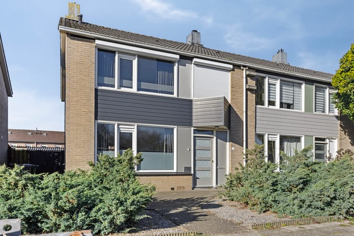 Foto 1 van Leeuwerikstraat 8