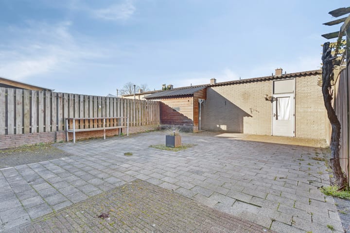 Foto 5 van Leeuwerikstraat 8