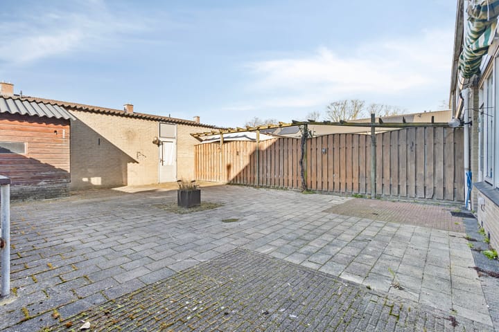 Foto 36 van Leeuwerikstraat 8