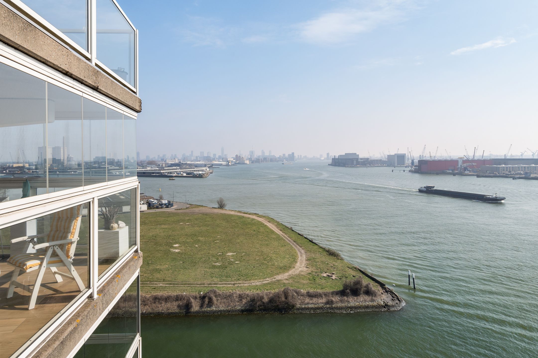 Foto 45 van Maasboulevard 62