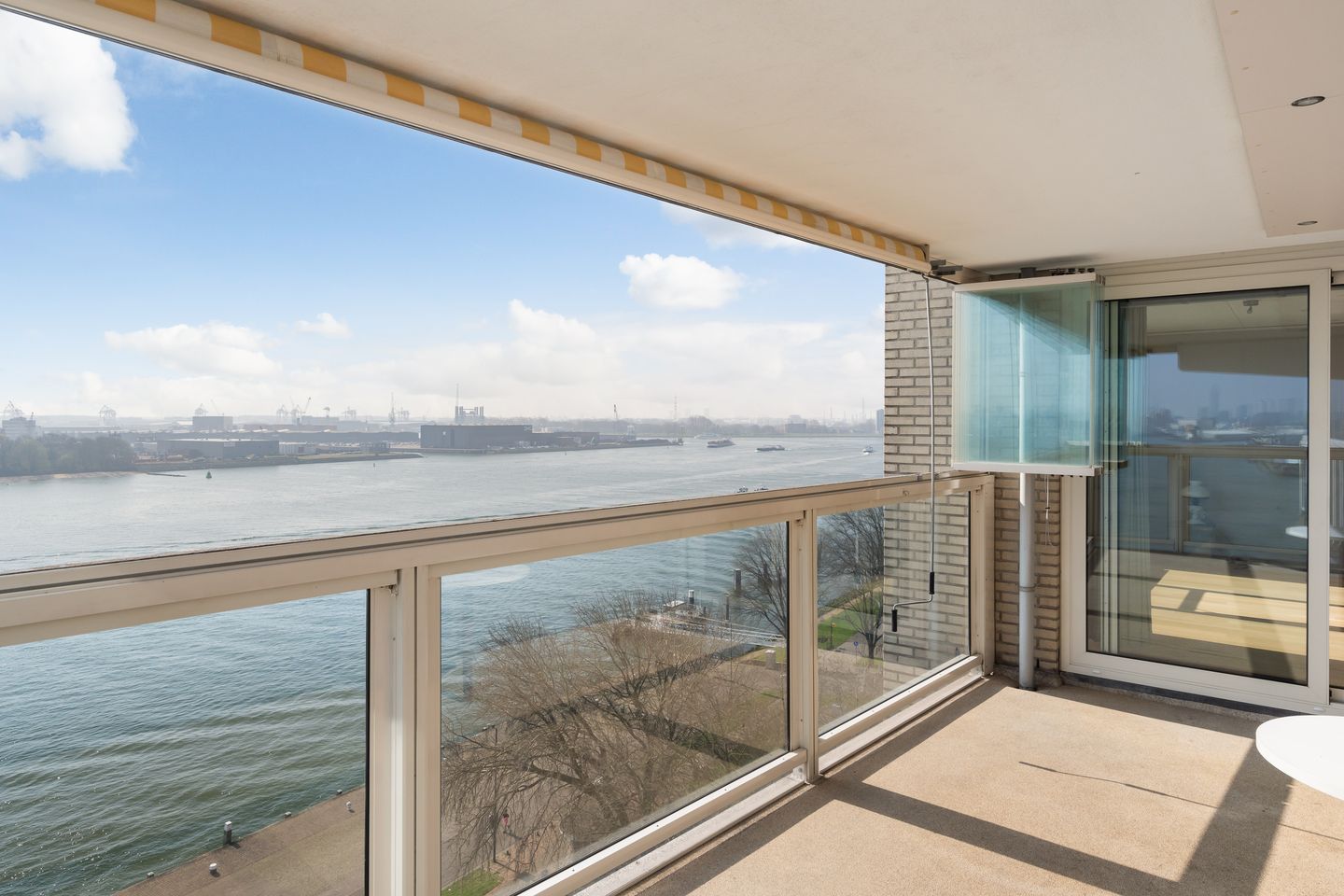 Foto 49 van Maasboulevard 62