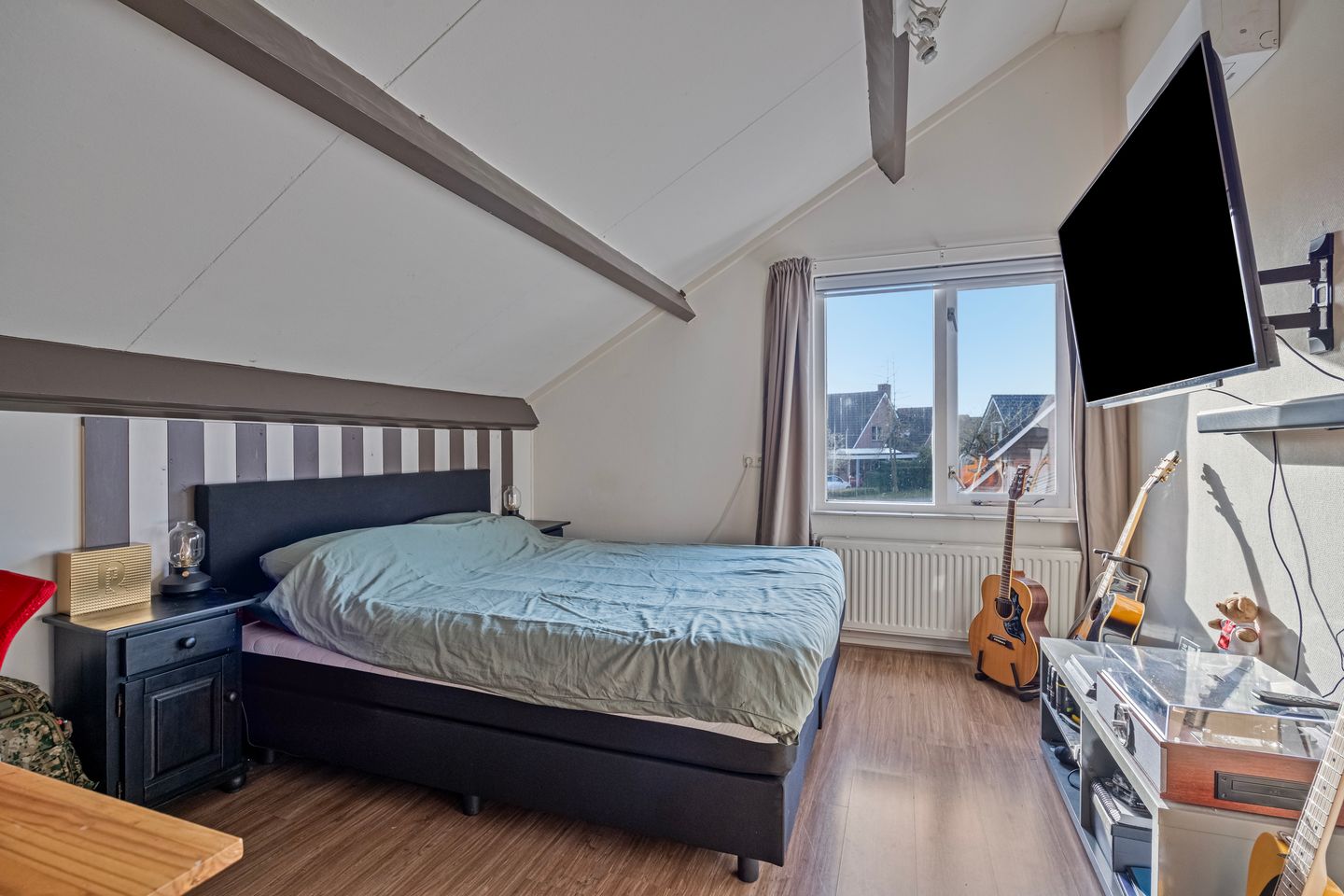 Foto 10 van Rhebruggenstraat 4