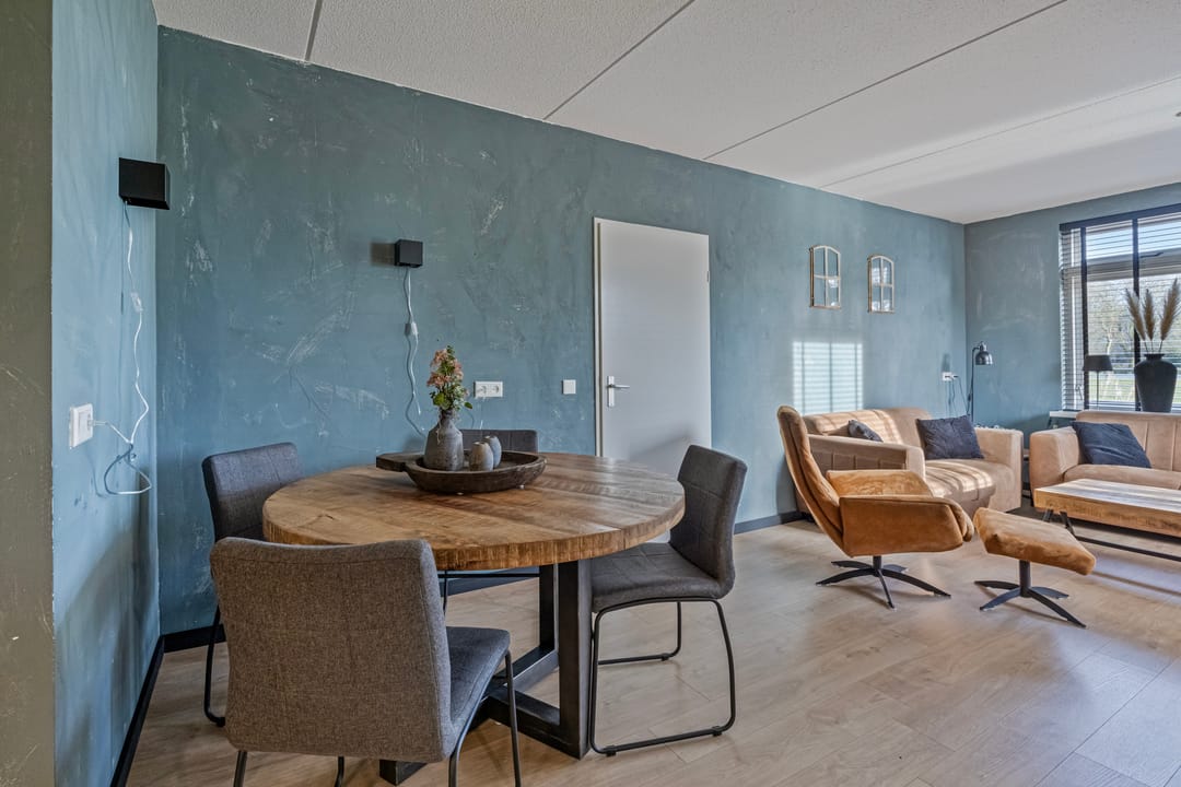 Foto 23 van Rhebruggenstraat 4