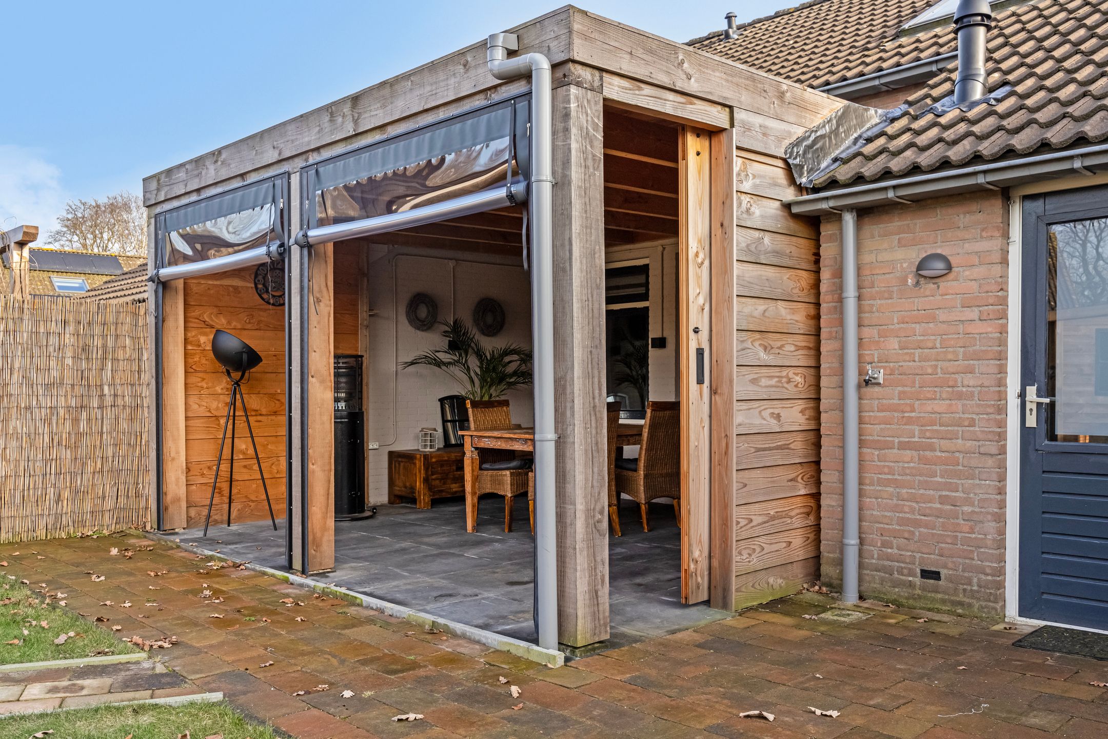 Foto 36 van Rhebruggenstraat 4