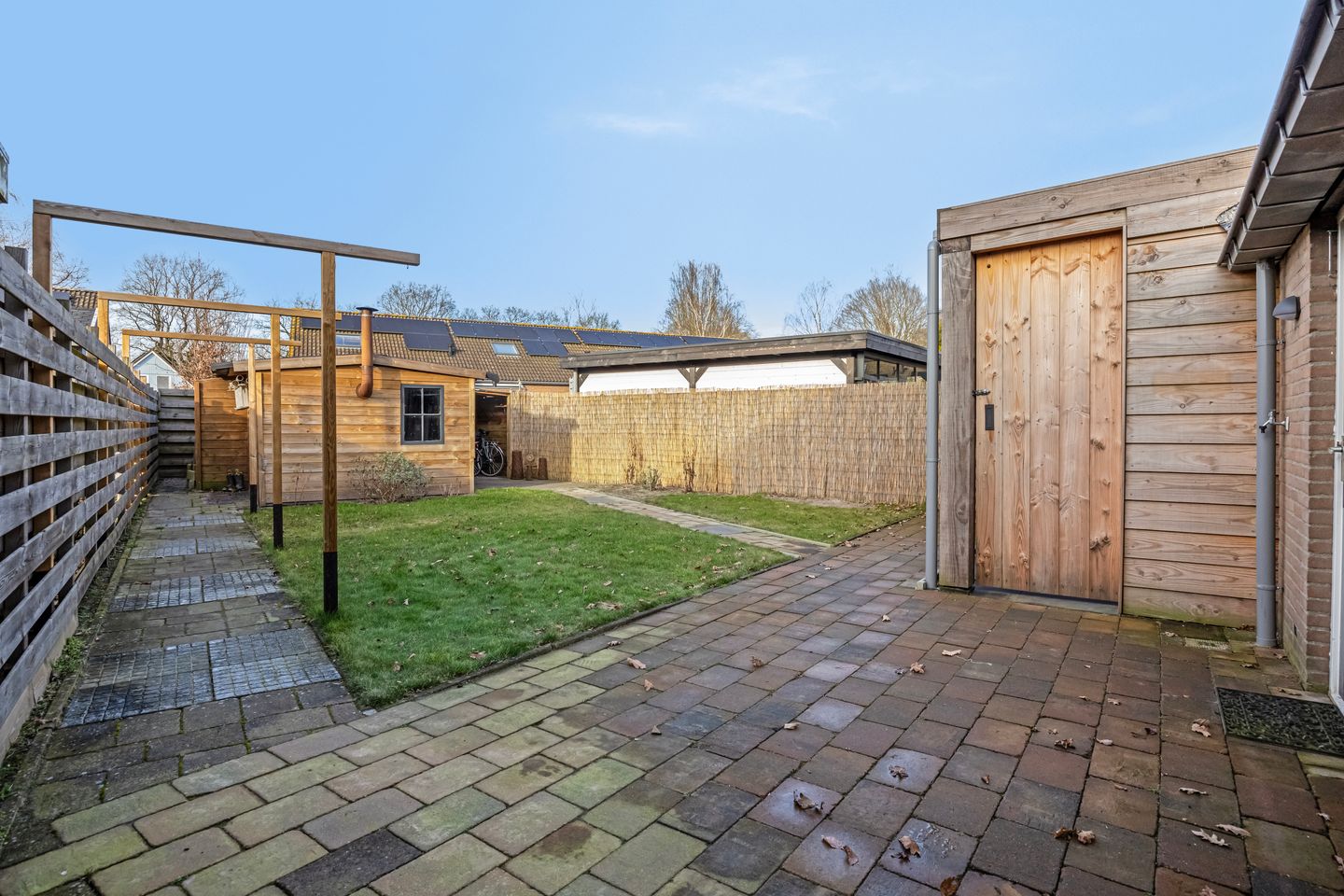 Foto 40 van Rhebruggenstraat 4