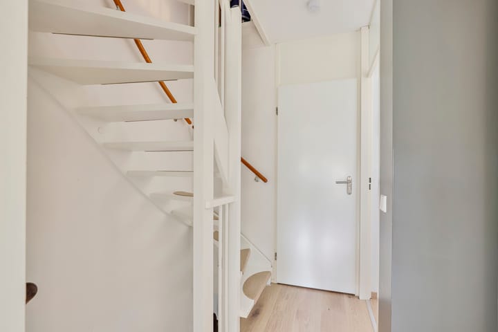 Photo 16 of Mierlostraat 13