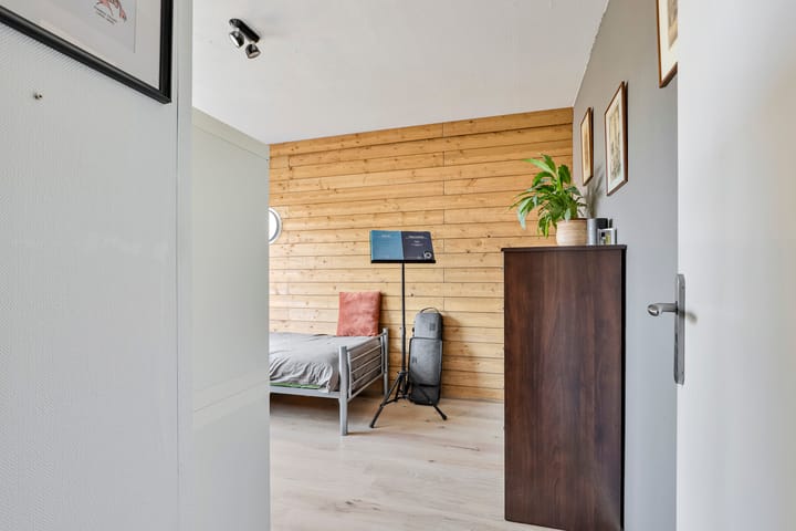 Photo 17 of Mierlostraat 13