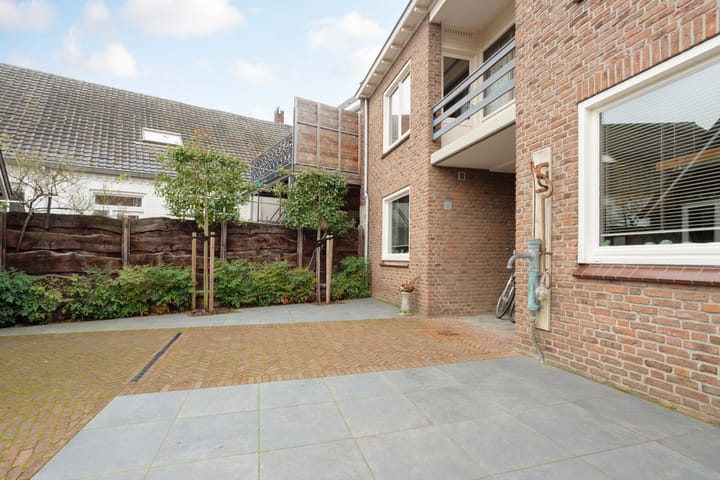 Photo 32 of Markt 9-A