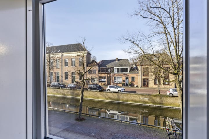 Foto 14 van Burgwal 144