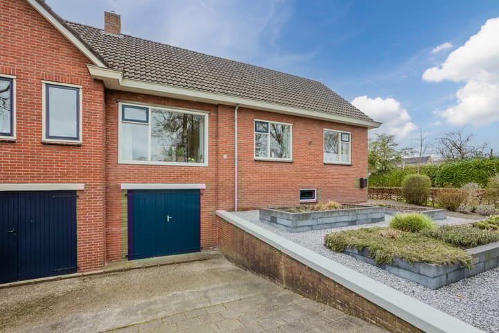 Foto 2 van Burg.van Haersoltestraat 13