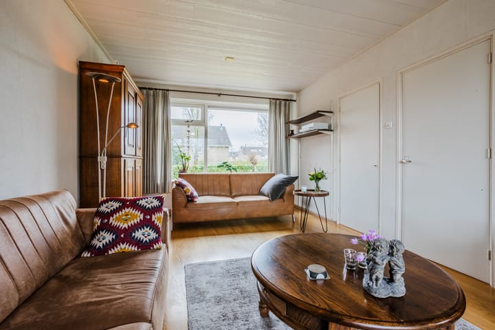 Foto 8 van Burg.van Haersoltestraat 13