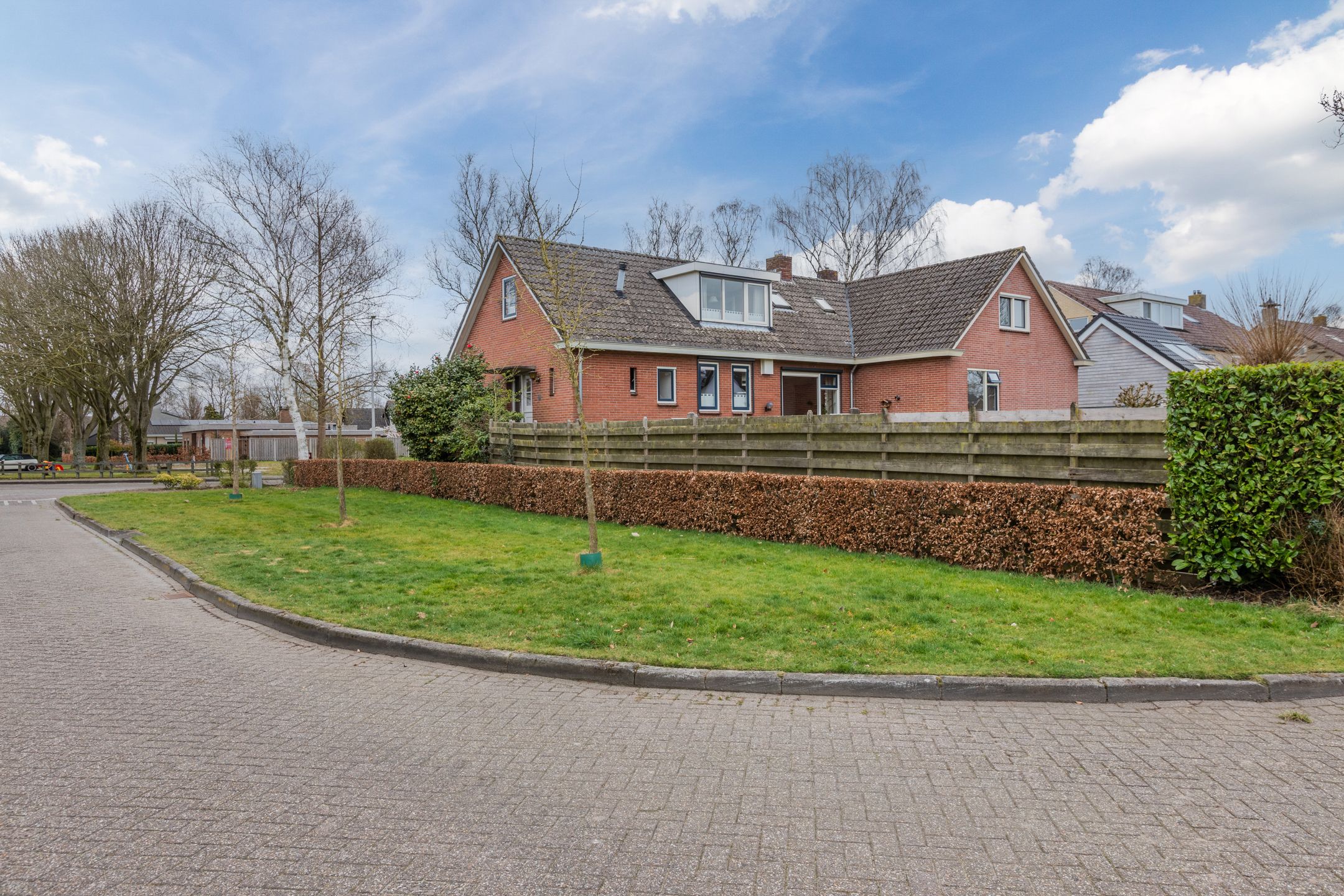 Foto 39 van Burg.van Haersoltestraat 13