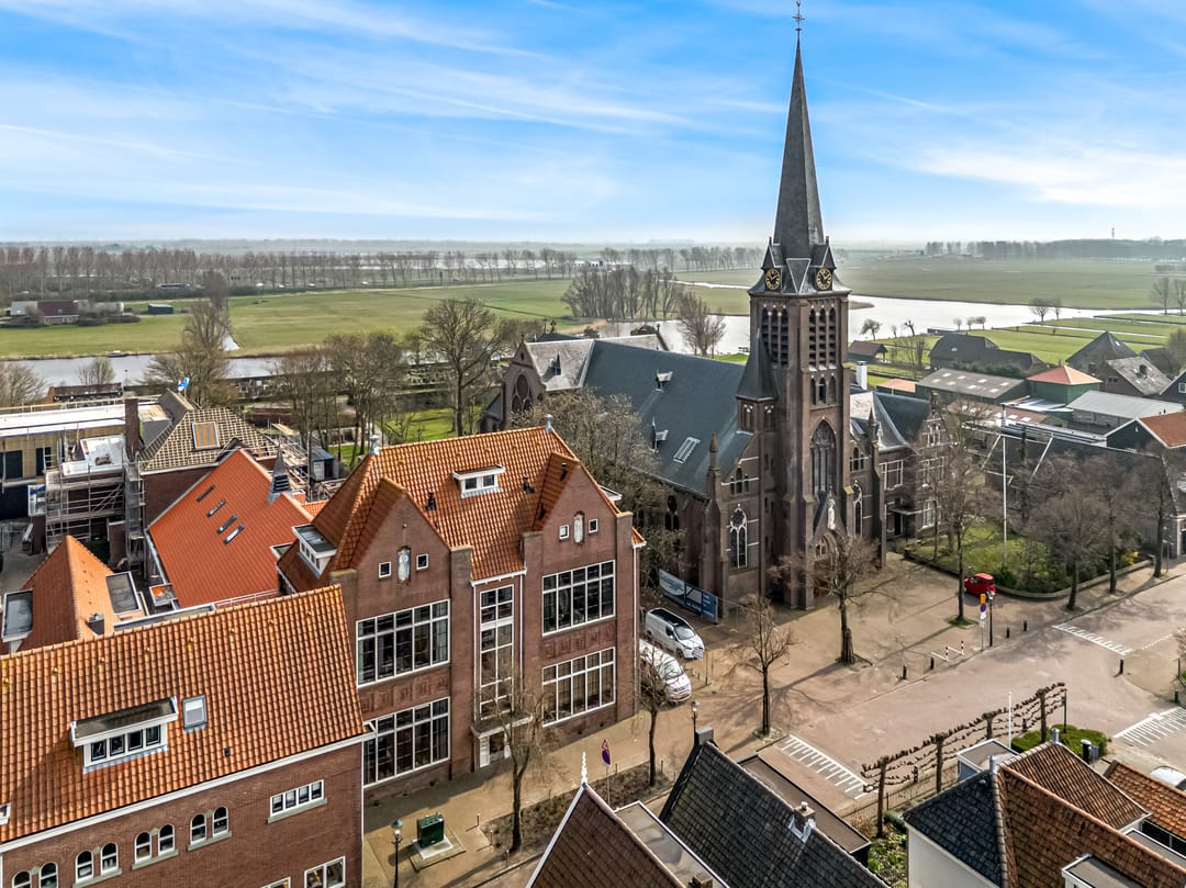 Foto 2 van Langebuurt 29-A