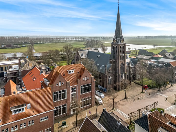 Foto 2 van Langebuurt 29-A