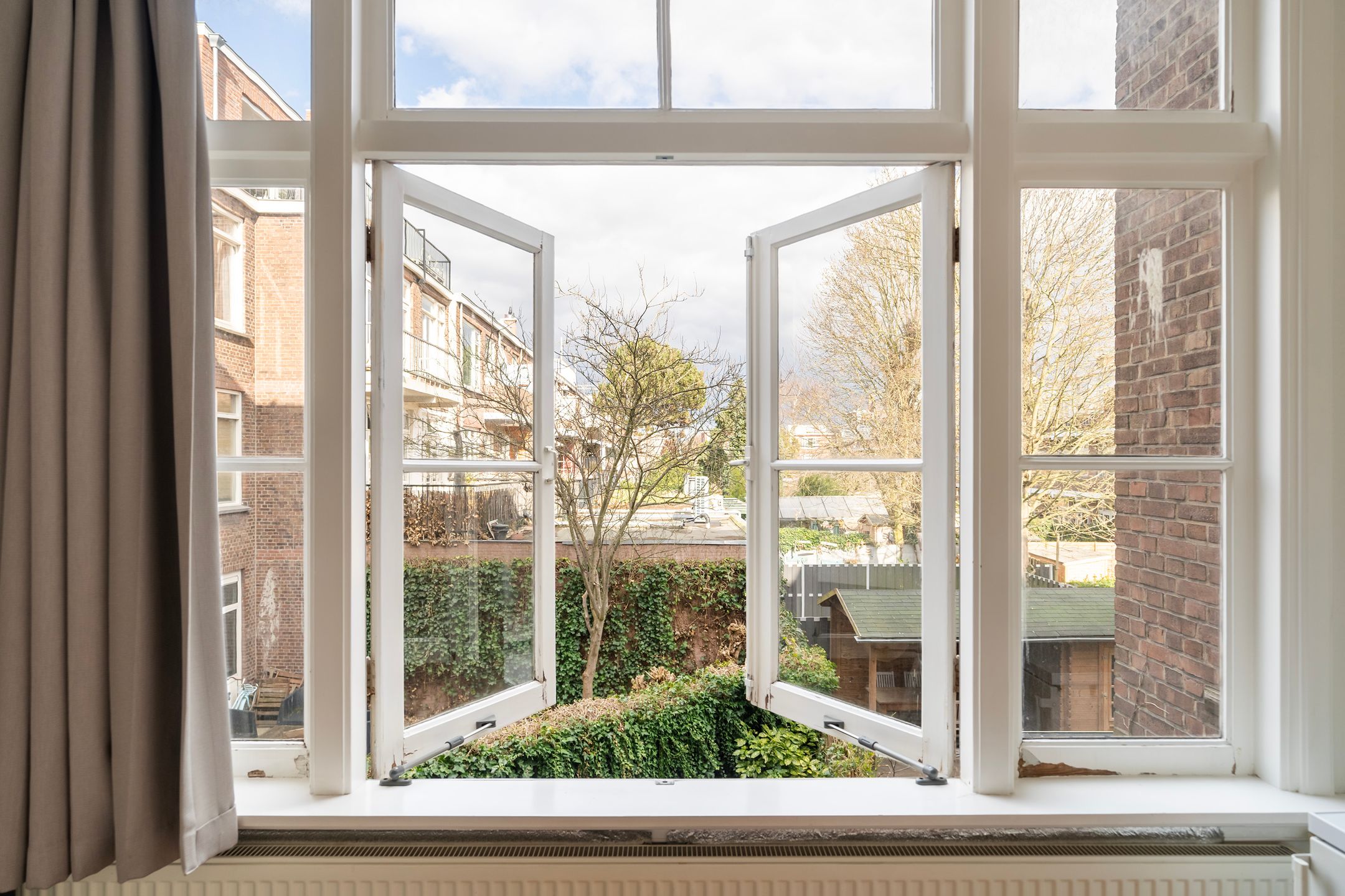 Foto 9 van Abrikozenstraat 149