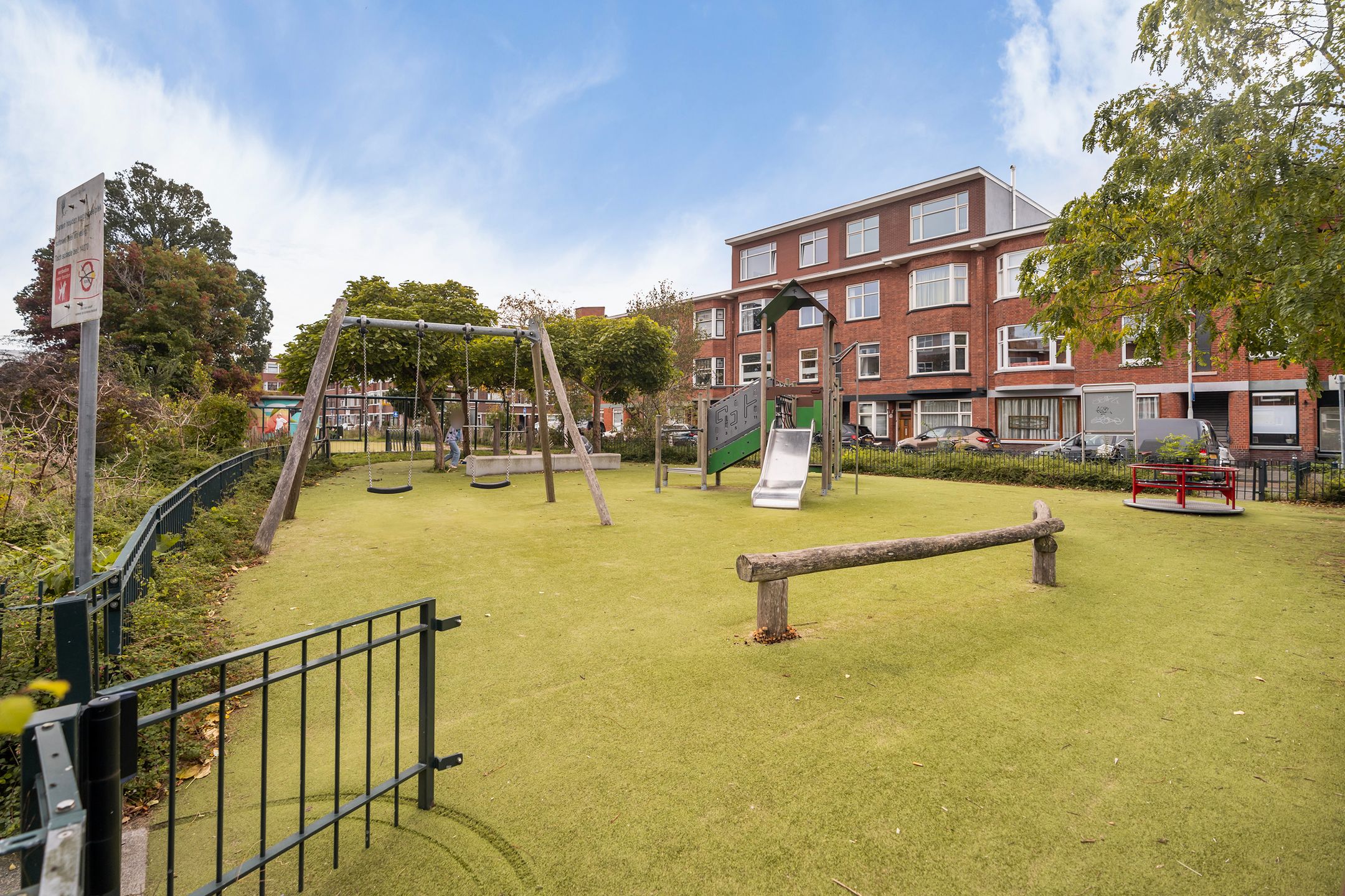 Foto 36 van Abrikozenstraat 149