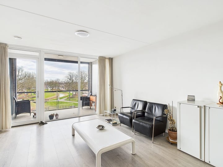 Foto 3 van Alberdingk Thijmstraat 75