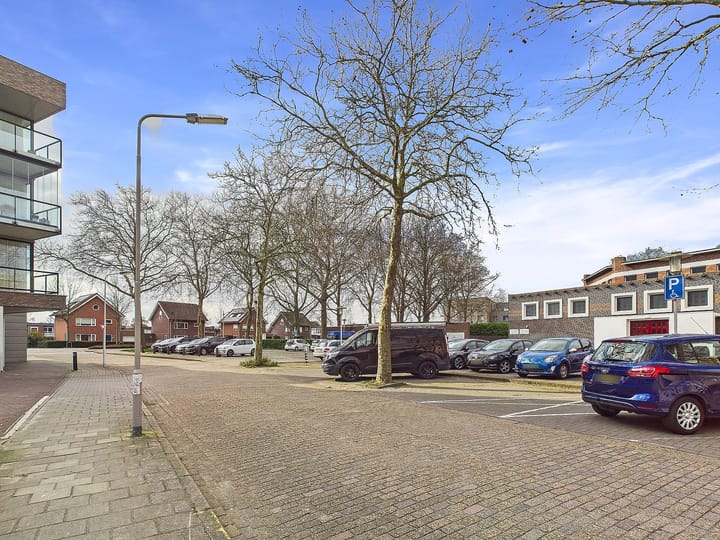 Foto 29 van Alberdingk Thijmstraat 75