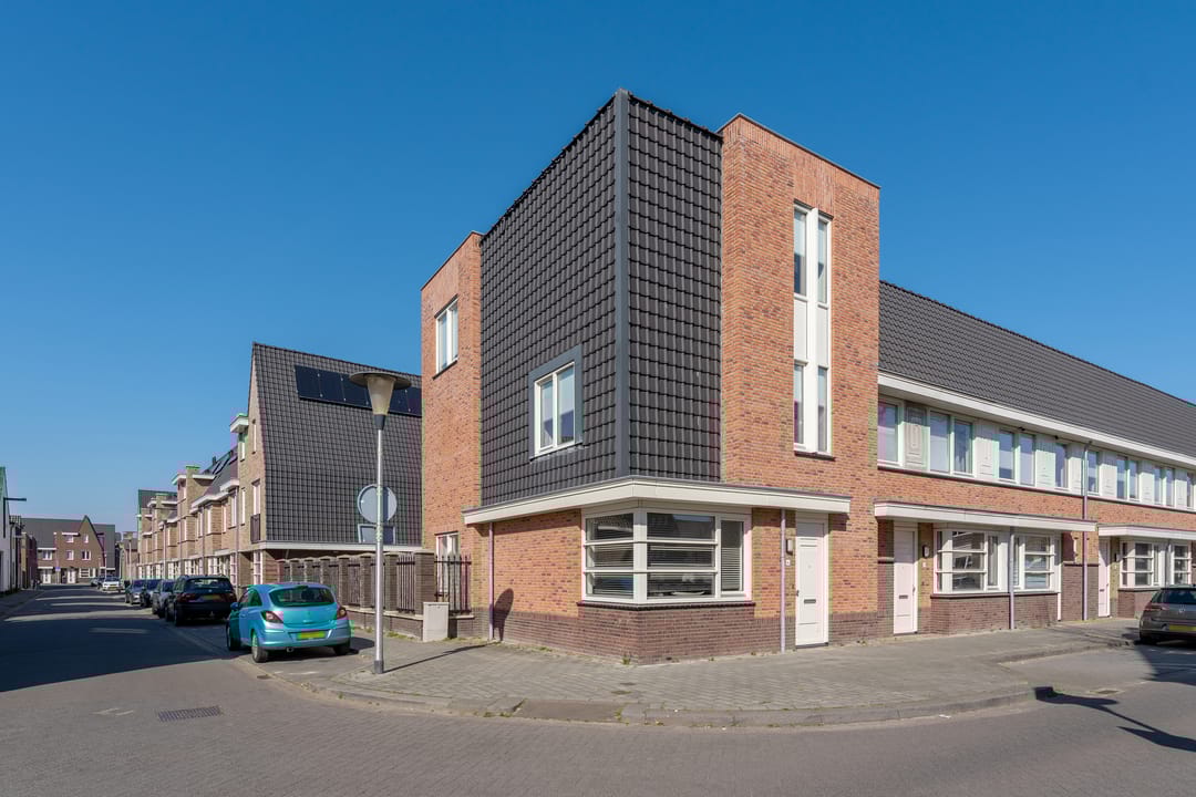 Foto 2 van Pastoor van Leeuwenstraat 46