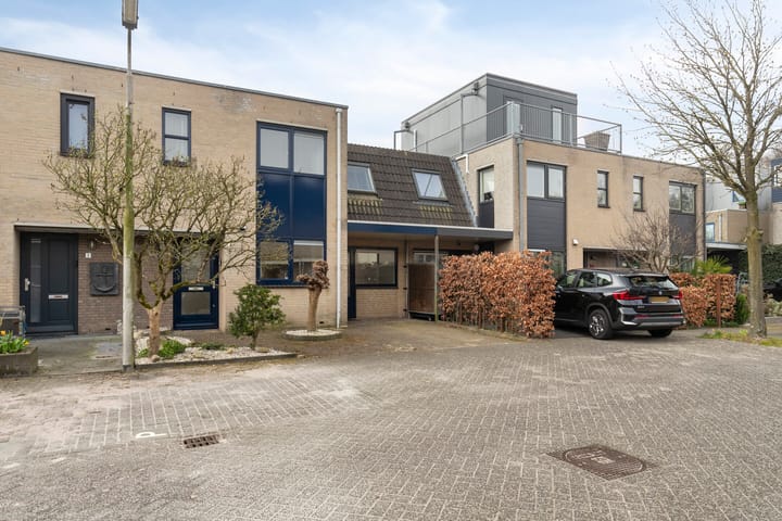 Foto 6 van I.K. Brunelerf 11