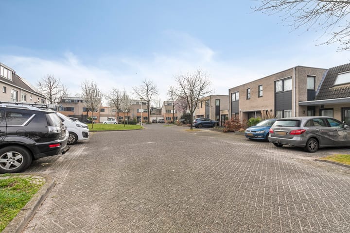 Foto 30 van I.K. Brunelerf 11