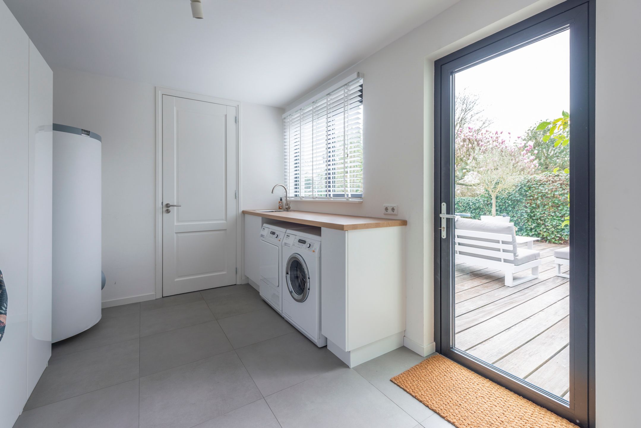 Photo 48 of van Ostadelaan 8