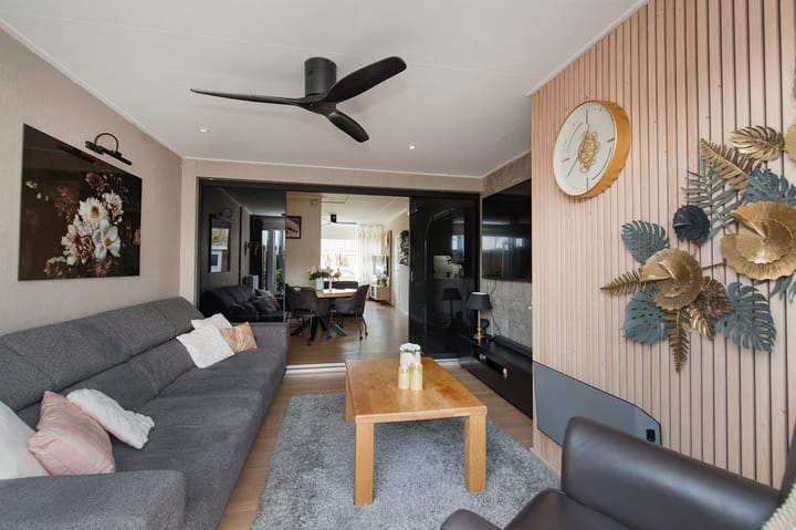 Foto 17 van De Kap 169