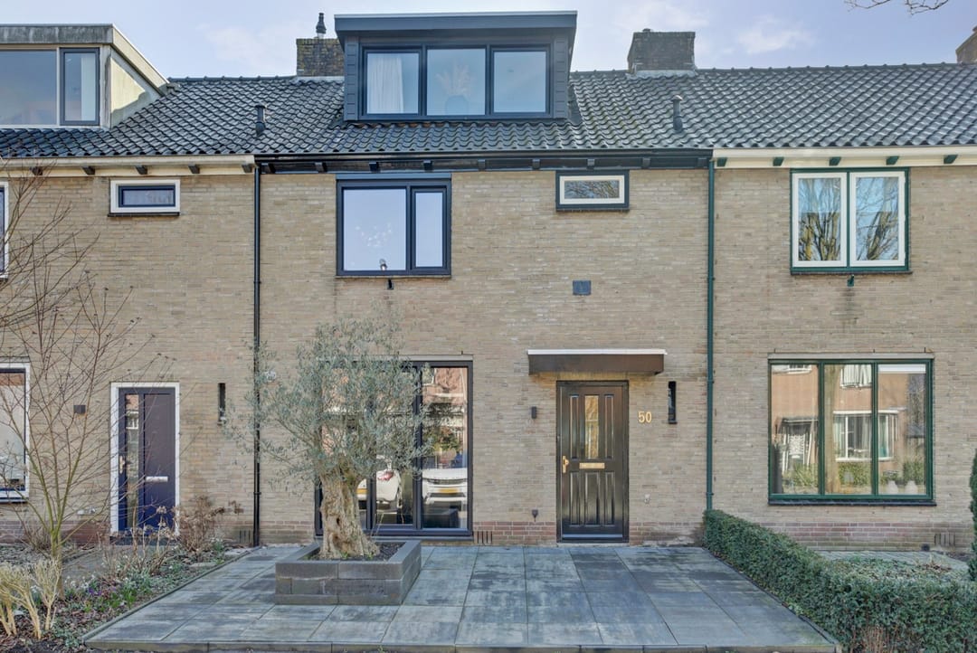 Photo 1 of Florastraat 50