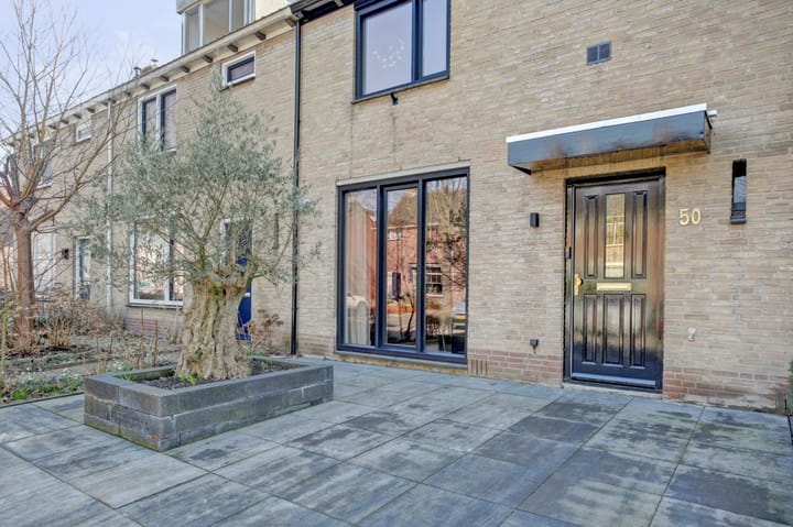 Foto 5 van Florastraat 50