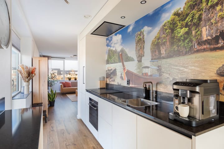 Photo 19 of Johan de Wittstraat 29