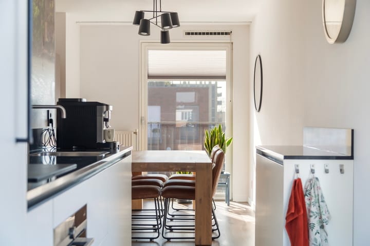 Photo 21 of Johan de Wittstraat 29