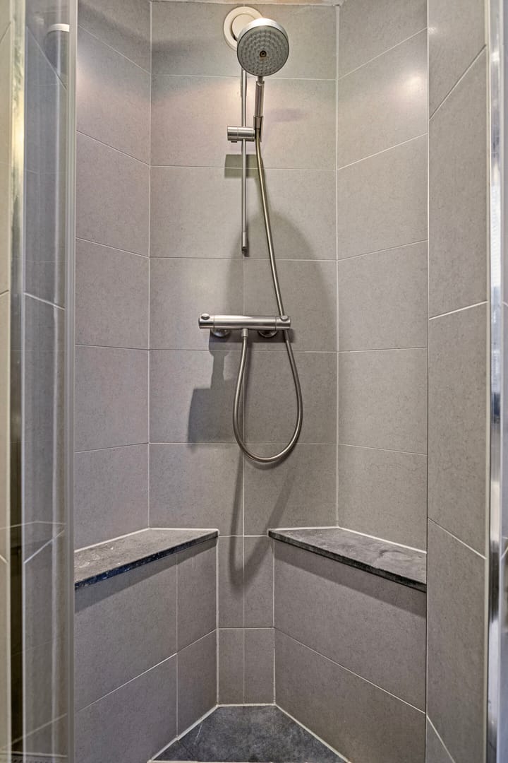 Photo 20 of Maurick 14