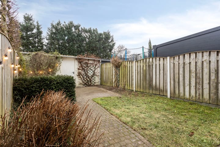 Photo 29 of Maurick 14