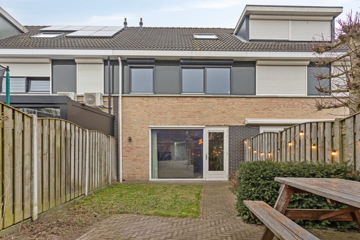 Photo 30 of Maurick 14