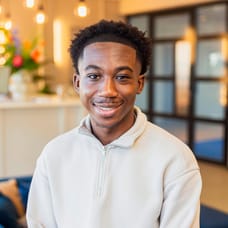 Stanley Owusu - Commercieel Medewerker