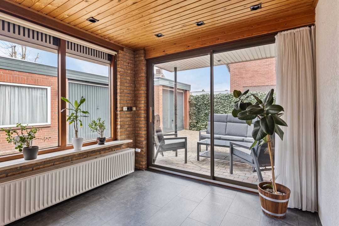 Photo 17 of Oldenzaalsestraat 54