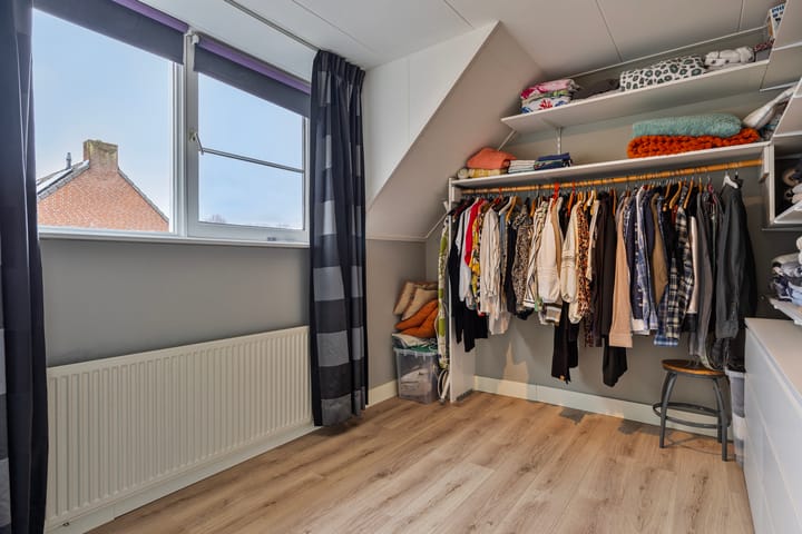 Photo 27 of St.-Janstraat 42