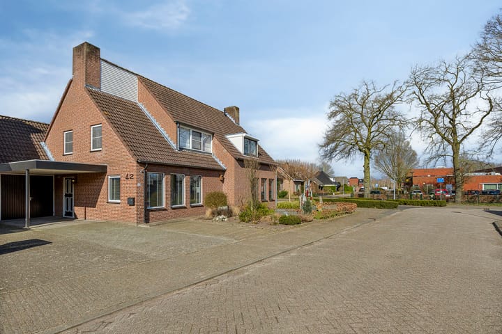 Photo 33 of St.-Janstraat 42